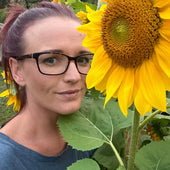 WildFlower & Bee - Nature’s Touch from Bay of Plenty, NZ