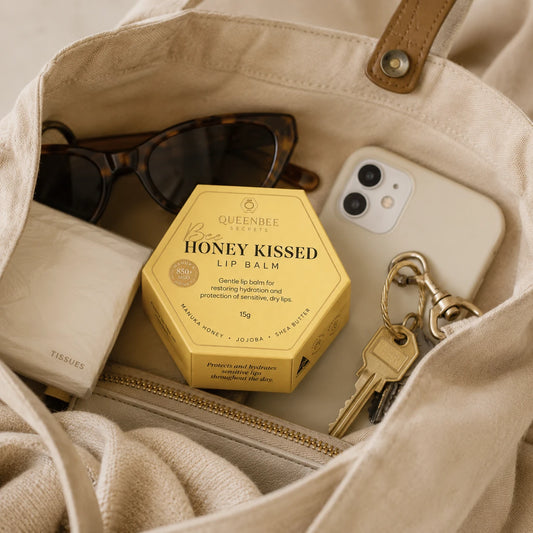 Bee Honey Kissed Lip Balm - Manuka Honey & Beeswax