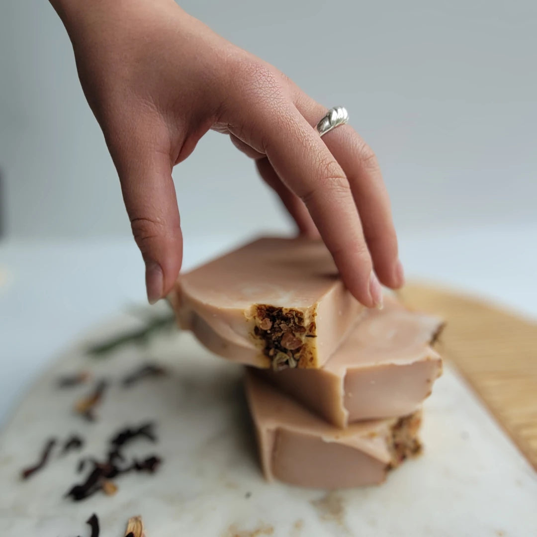 Grounding Body Soap – Forest-Inspired Cypress & Cedarwood Blend