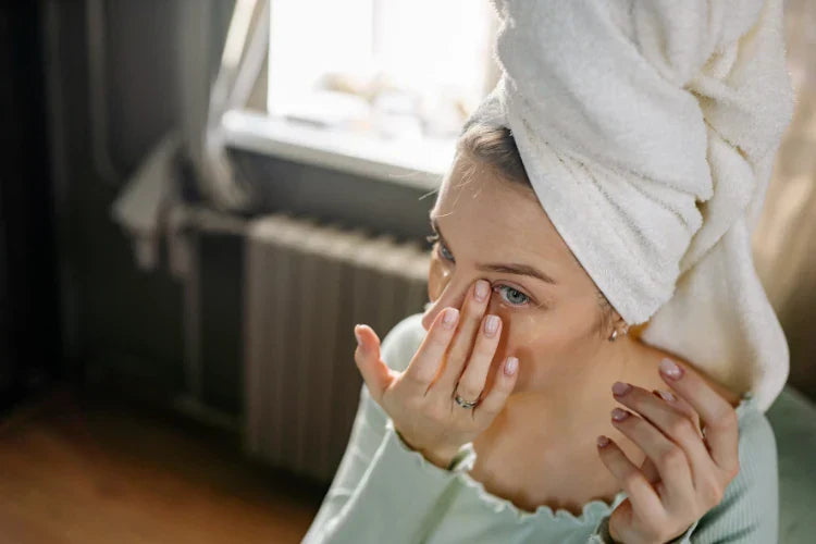 How to Choose Eye Cream for Puffiness and Dark Circles?