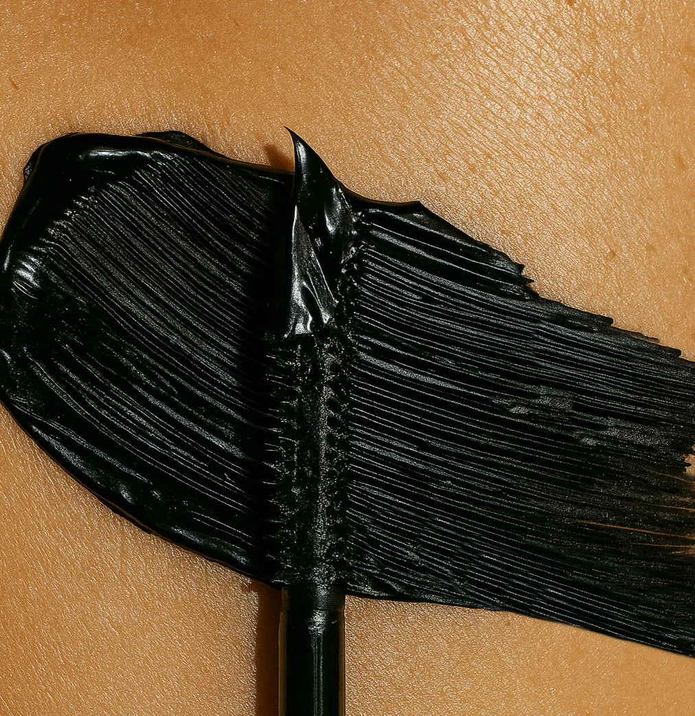 Tubing Mascara Infused with Lash Growth Serum